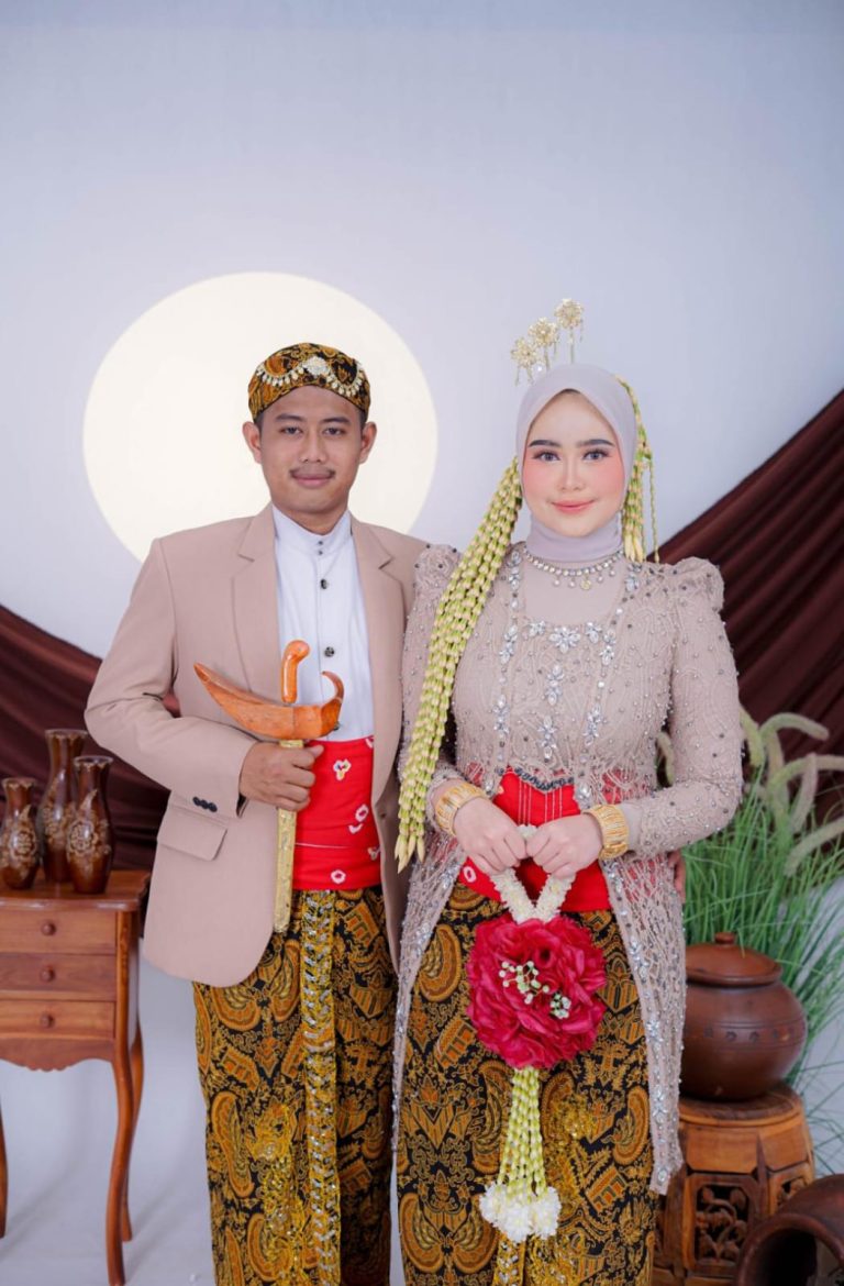 Mufti Putri 2